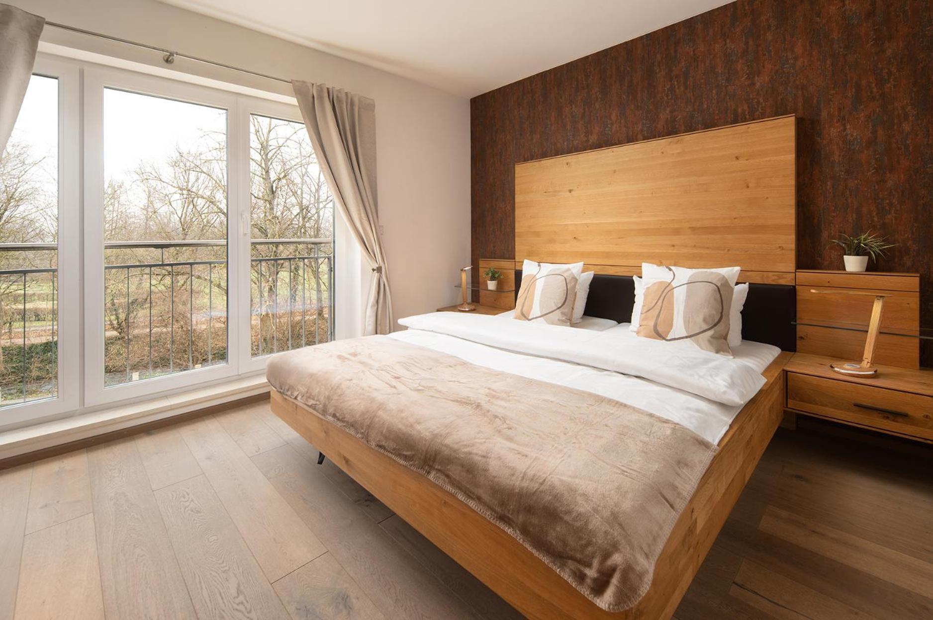 Hotel Vier Jahreszeiten Therme & Kliniken Bad Krozingen Naehe Freiburg & Schwarzwald Ideal Fuer Wellness Kur & Business Ausfluege 24H Check In- Wlan & Parken Gratis Exterior foto
