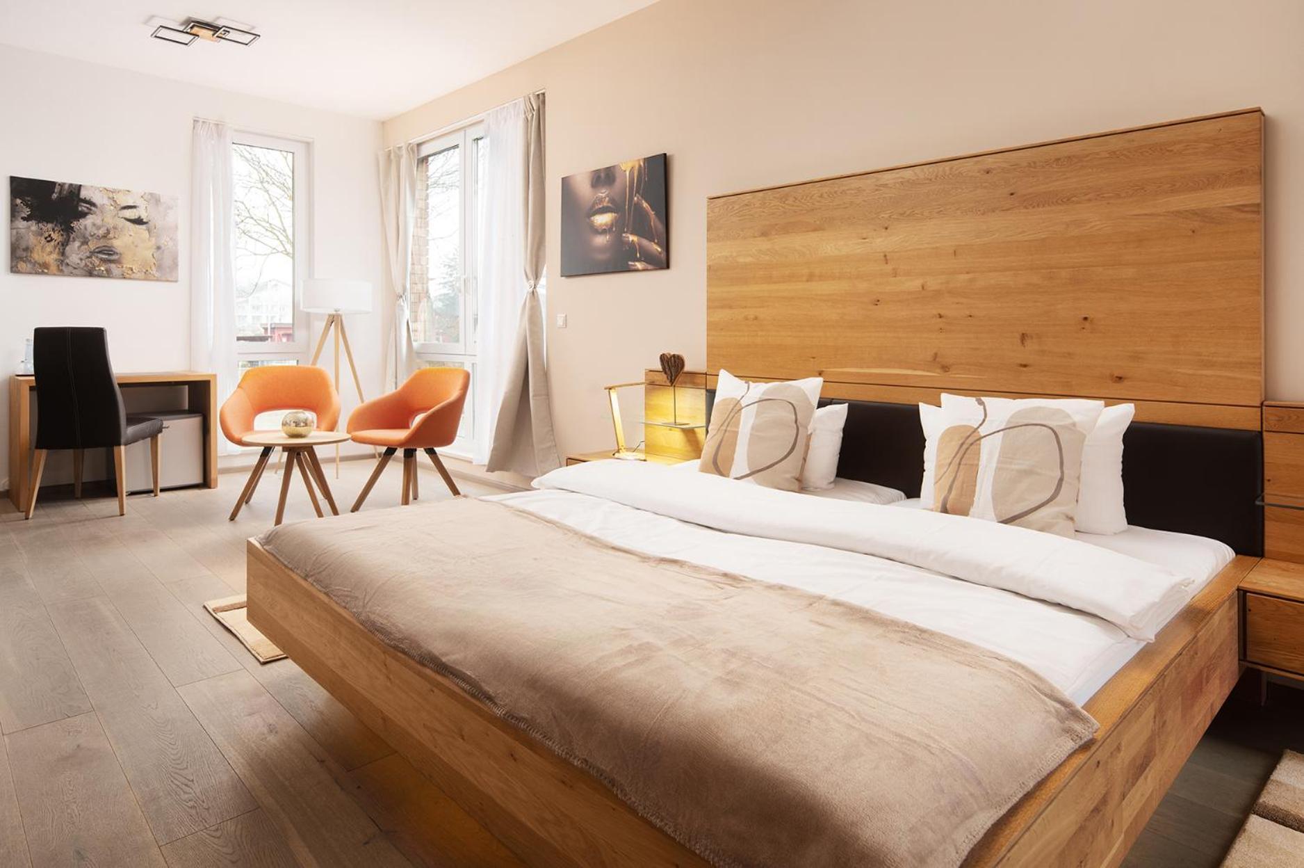 Hotel Vier Jahreszeiten Therme & Kliniken Bad Krozingen Naehe Freiburg & Schwarzwald Ideal Fuer Wellness Kur & Business Ausfluege 24H Check In- Wlan & Parken Gratis Exterior foto